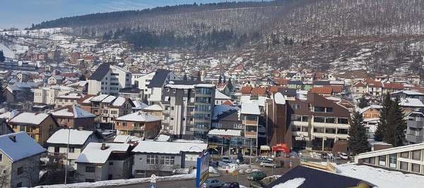 Nova Varoš dobija prvo klizalište, zimska atrakcija za najmlađe i goste, Foto: PP Media, Ilustracija