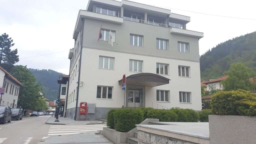 image-gallery-item