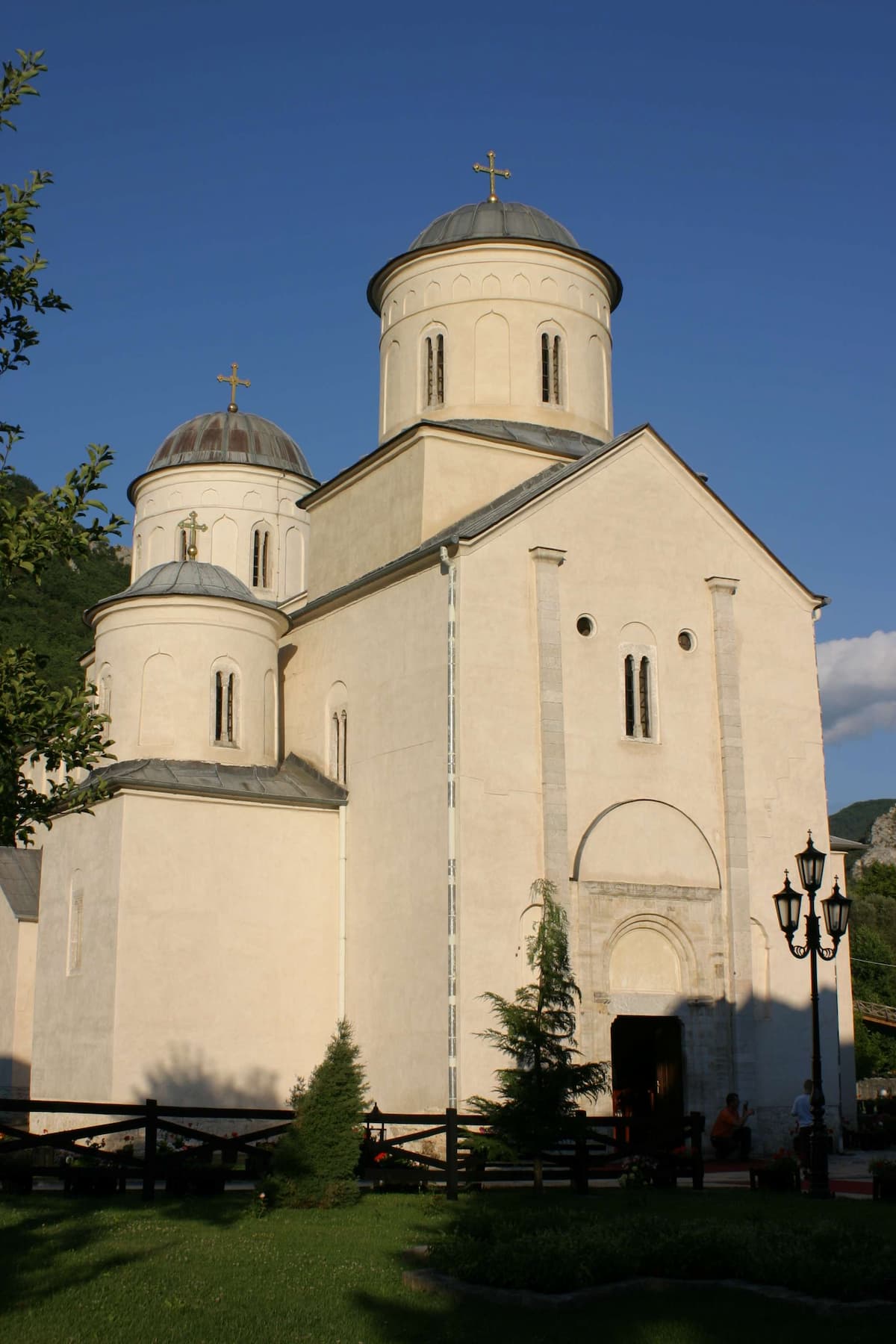 image-gallery-item