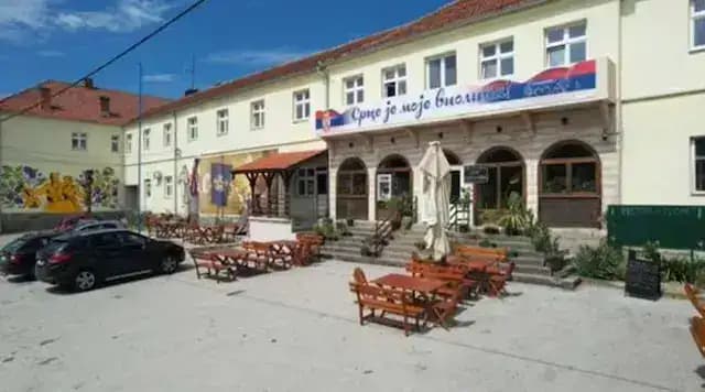 image-gallery-item