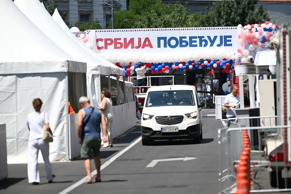 image-gallery-item