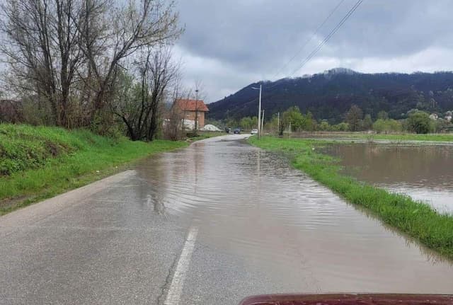 Izlivanje Zapadne Morave u selima kod Požege, Foto: RINA