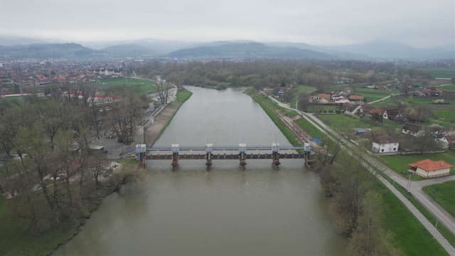 Zapadna Morava u koritu, 4N Studio