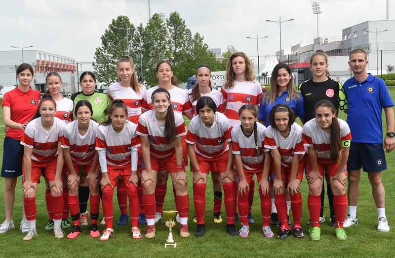 Turnir ženskih fudbalskih klubova u nedelju u Plavoj hali u Atenici