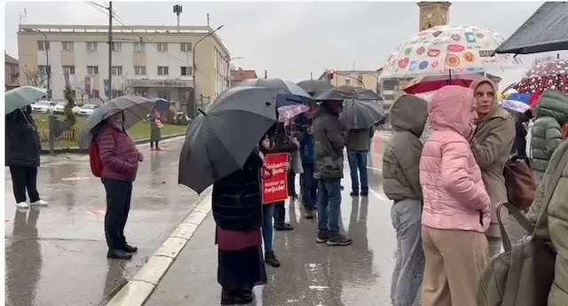 GLAS ZAPADNE SRBIJE - Rasulo opozicije u Gornjem Milanovcu