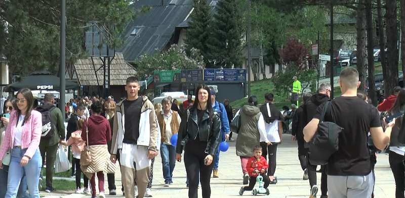 glaszapadnesrbije.rs